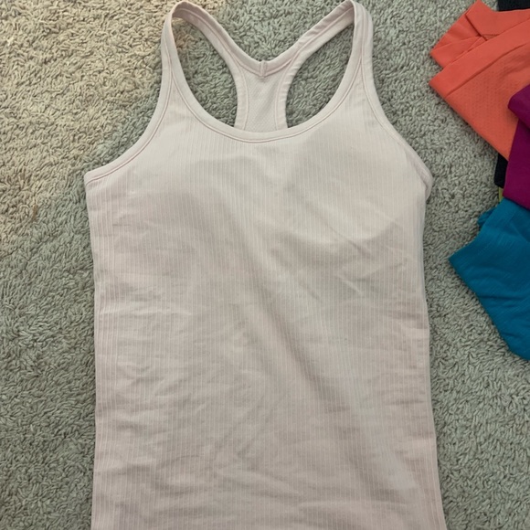Amazon Lululemon tank strawberry milkshake - Picture 2 of 3